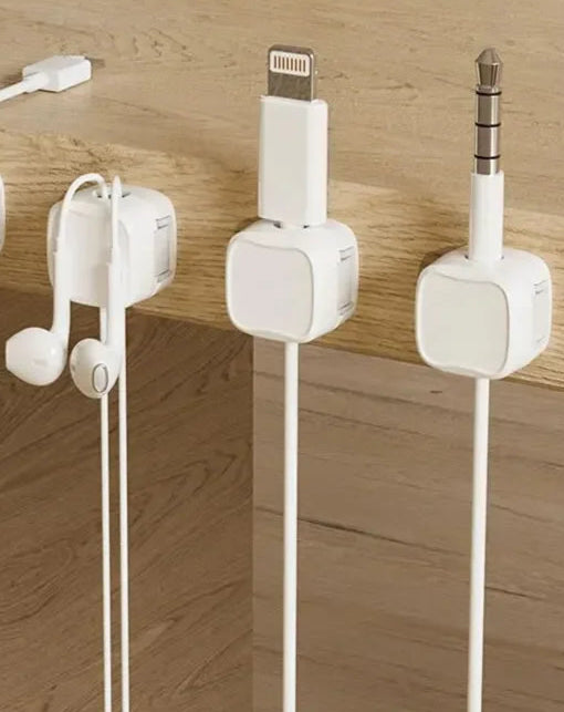 Desktop Organisation: Magnetic Cable Storage